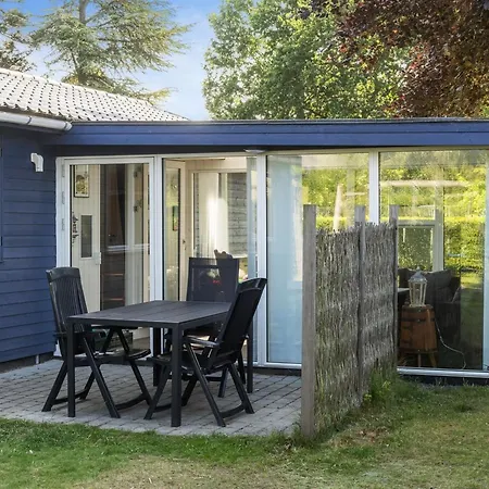 Winona - 300m From The Sea By Interhome